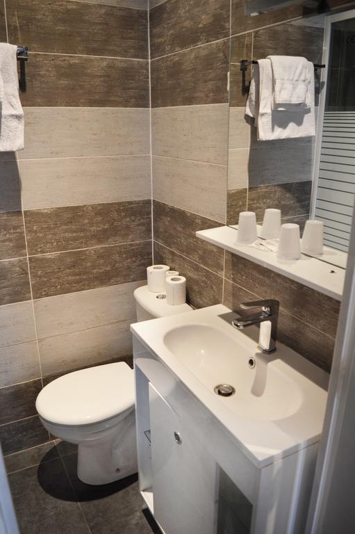 Hotel Moderne Saint-Denis  Szoba fotó